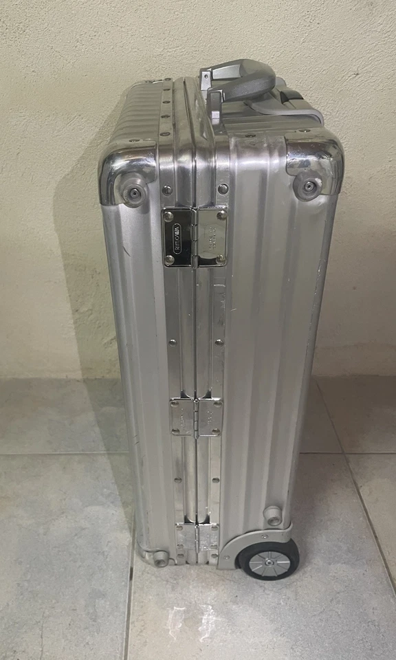 Rimowa X Moncler Classic Cabin S  | Limited   | Pre LVMH | 2 wheel | Top Zustand - Bild 4 von 4