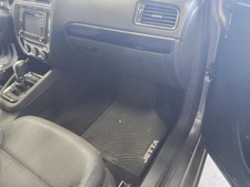 Jetta 2017 Glove Box 589937 Jetta 2017 Glove Box 589937