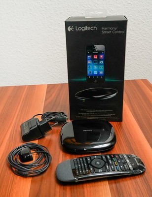 Logitech Harmony Smart Control - Hub + Fernbedienung