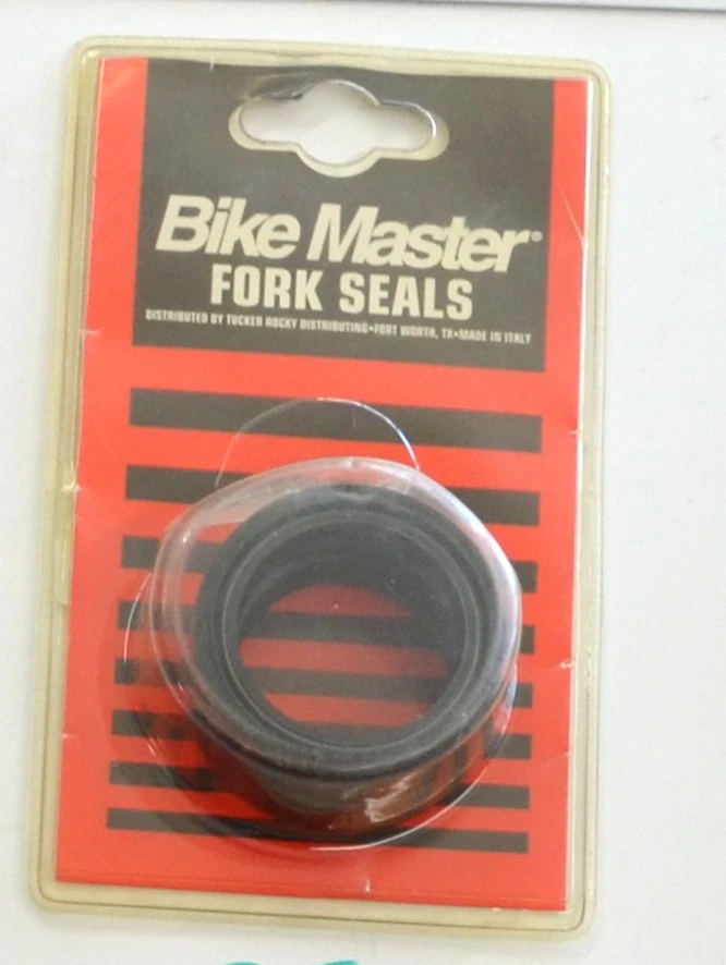 BikeMaster Fork Oil Seal Kit 39x52x11mm Pair 429025 Foto 2 de 2