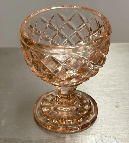 Vintage Pink Depression Era Criss Cross Footed Trinket Stem 3”x 2”