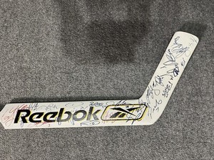 2010 US Olympic Hockey Team Signed By The Entire Team Goal Stick