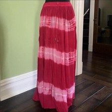 Flowy hippie boho fairy festival pink tie dye skirt one size has stains 