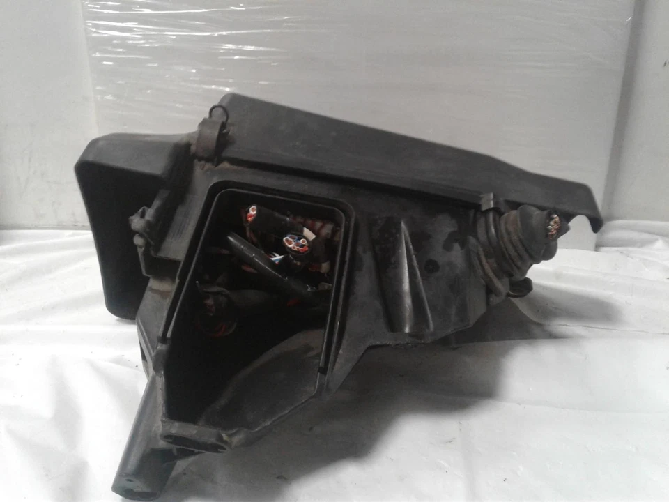 Used Fuse Box fits: 1997  Lexus ls400  Grade A - Image 2 of 4