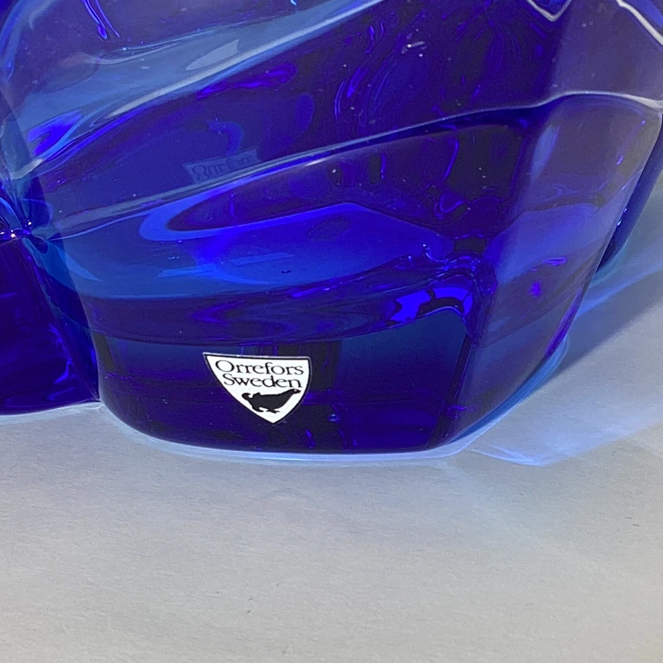 ORREFORS 1988 Flor de Lótus Cristal Azul 4 Pétalas Tigela Lars Hellesten Suécia - Imagem 3 de 4