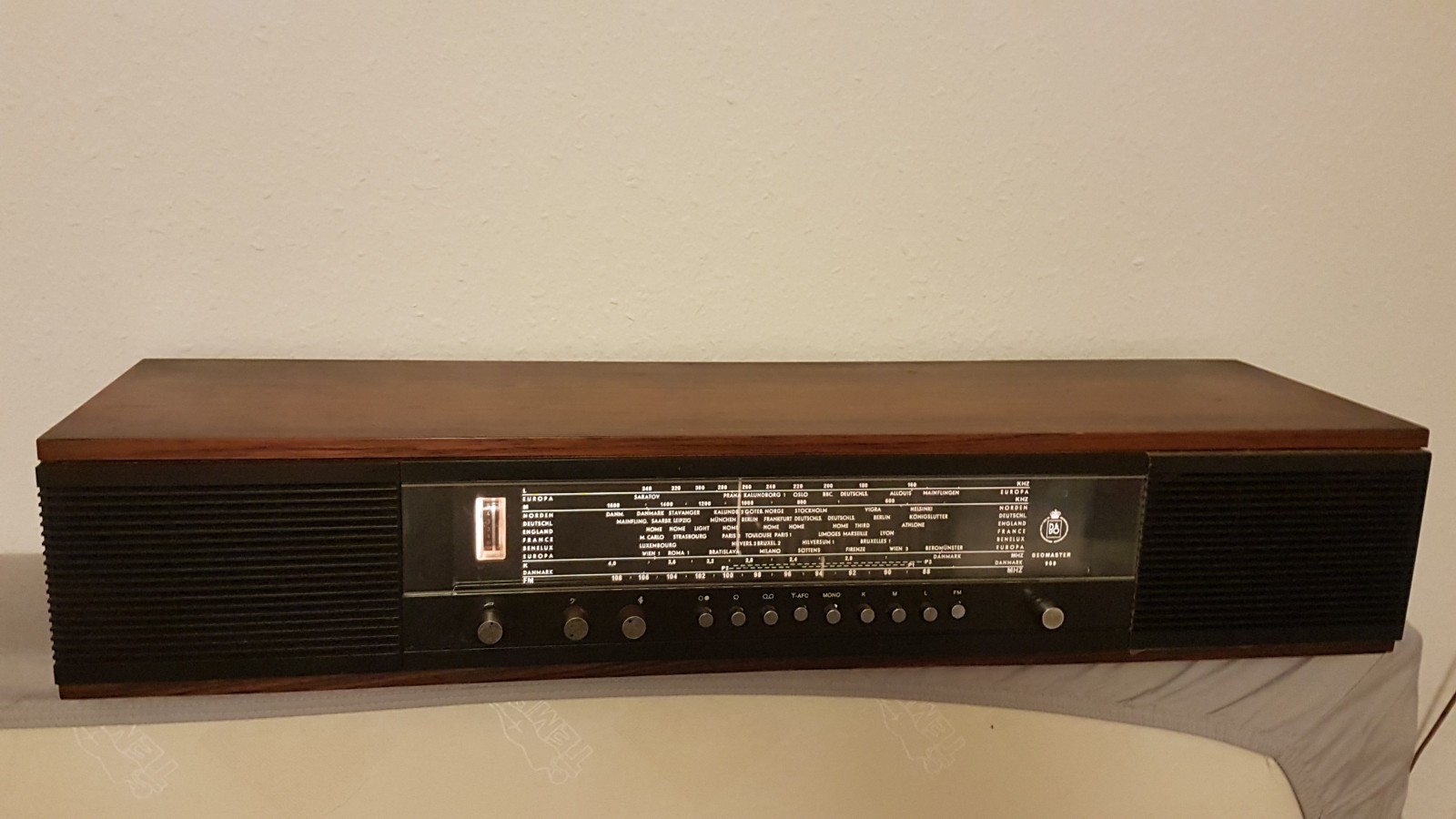 BANG & OLUFSEN BEOMASTER 900 Stereo Receiver Radio
