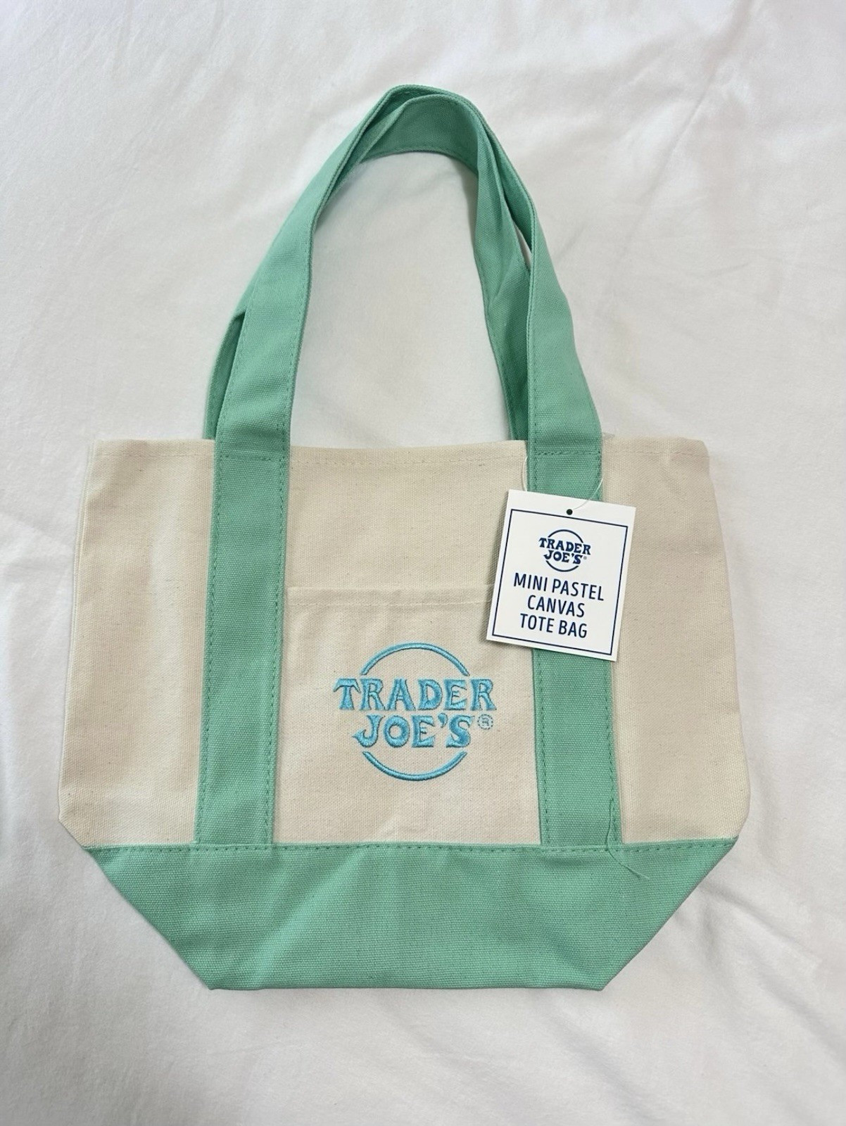 Trader Joes Mini Canvas Tote Bag in Pastel Green NWT