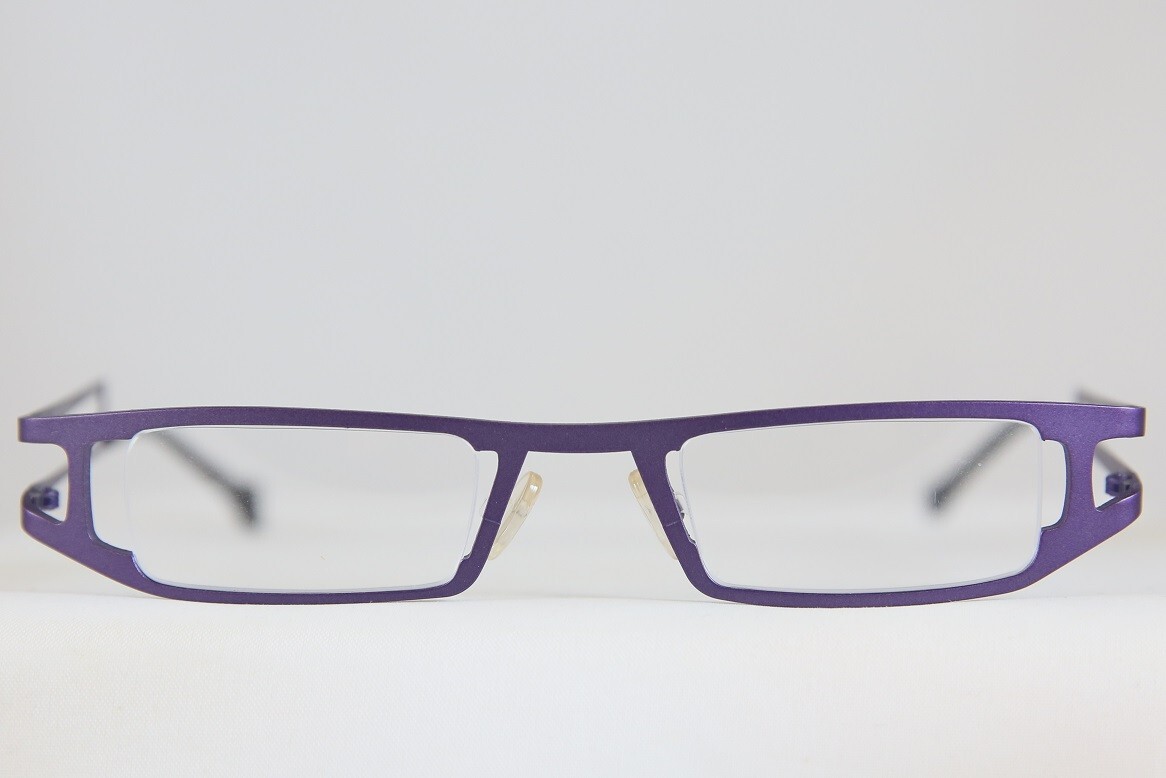 NEW VINTAGE THEO EYE-WITNESS KI PURE TITANIUM EYEGLASSES MADE IN