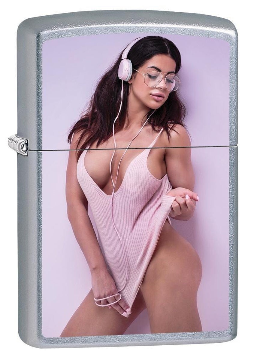Zippo Sexy Brunette Girl Posing Lighter, Street Chrome NEW IN BOX