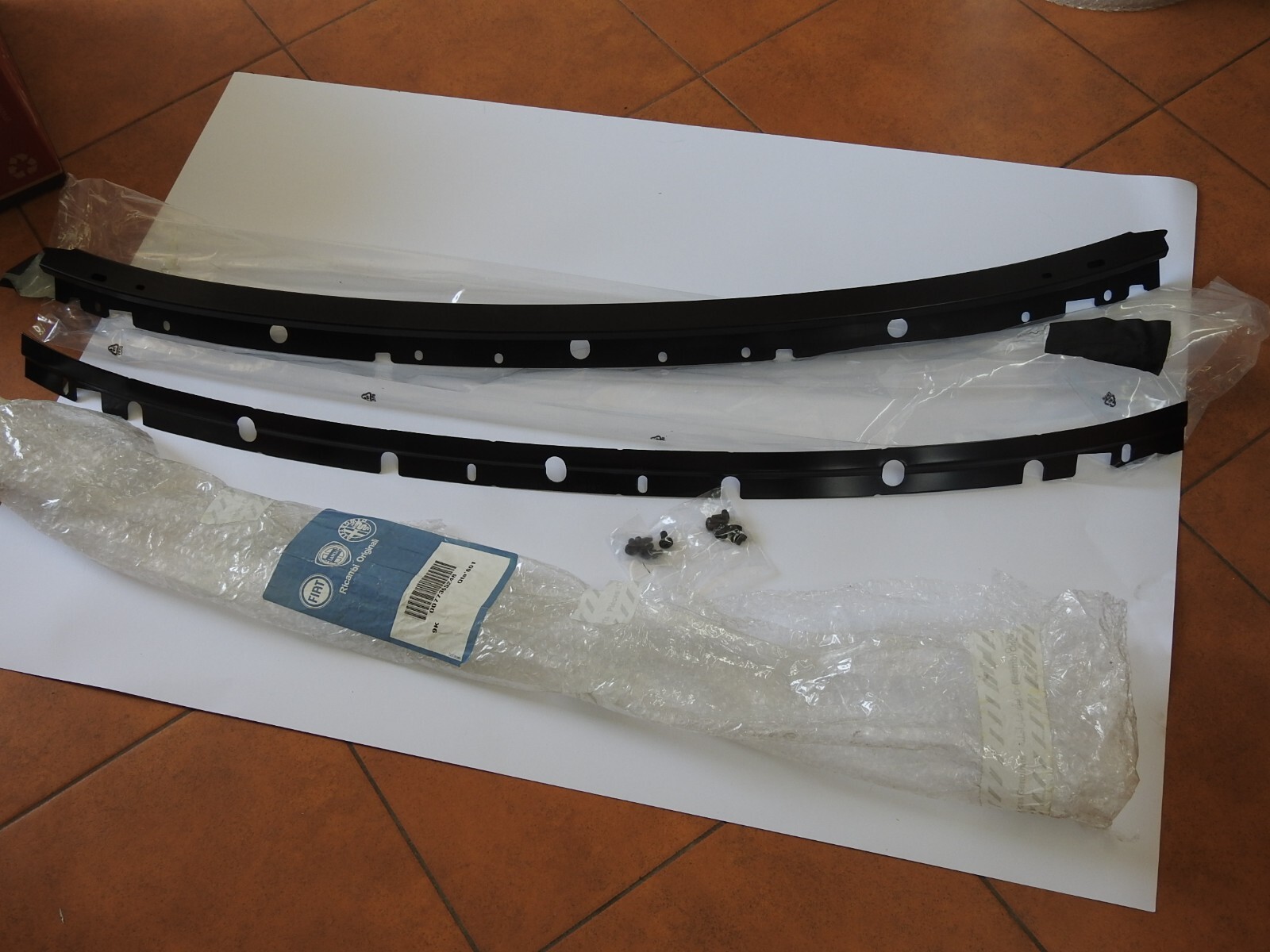 77365248 ORIGINAL FIAT SCHIENE SPRIEGEL FALTDACH FIAT 500 C ABARTH