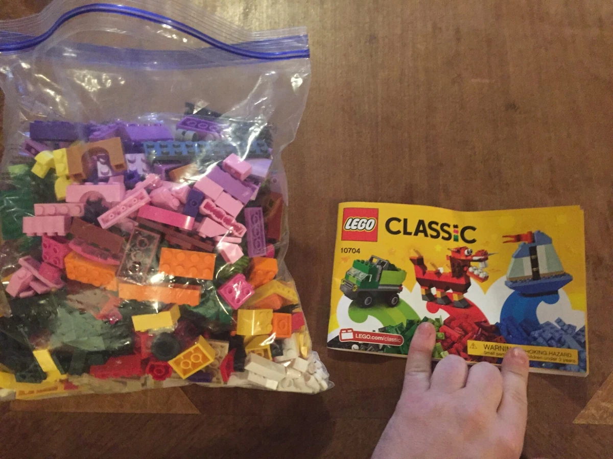 Lego creative 10704 2025
