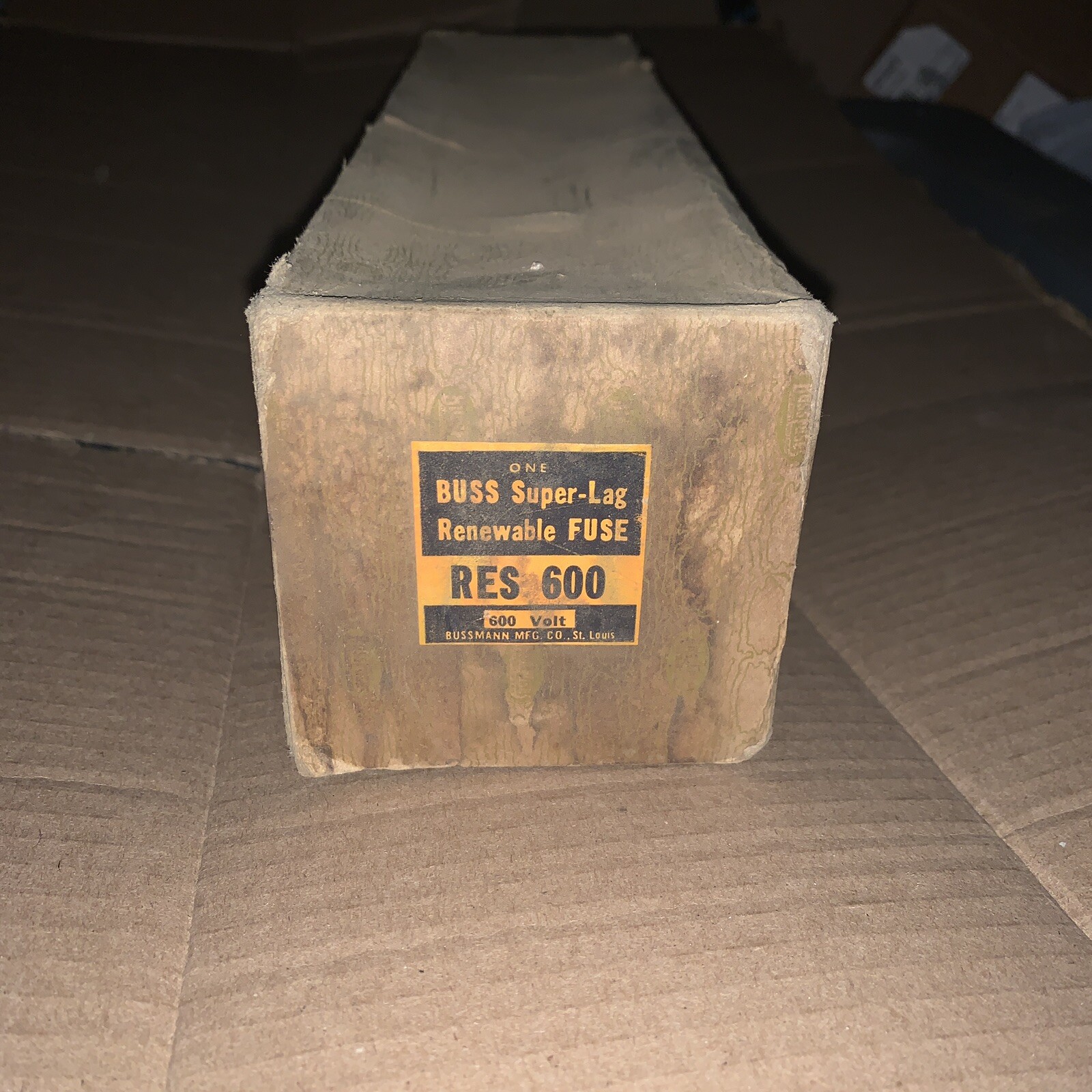 New BUSSMAN RES 600 RENEWABLE FUSE 600 AMP 600 VOLT  RES600