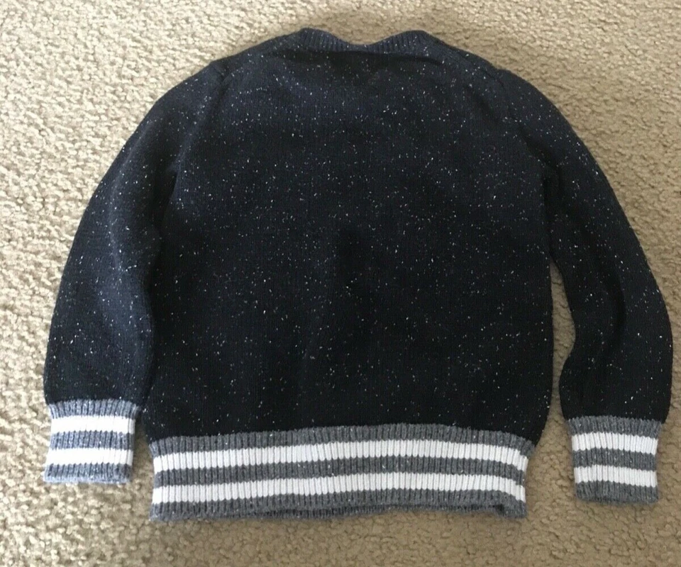 GAP KIDS STAR WARS для мальчиков свитер XS 4-5 черный штурмовик хлопок шерстяная смесь - Изображение 2 из 3