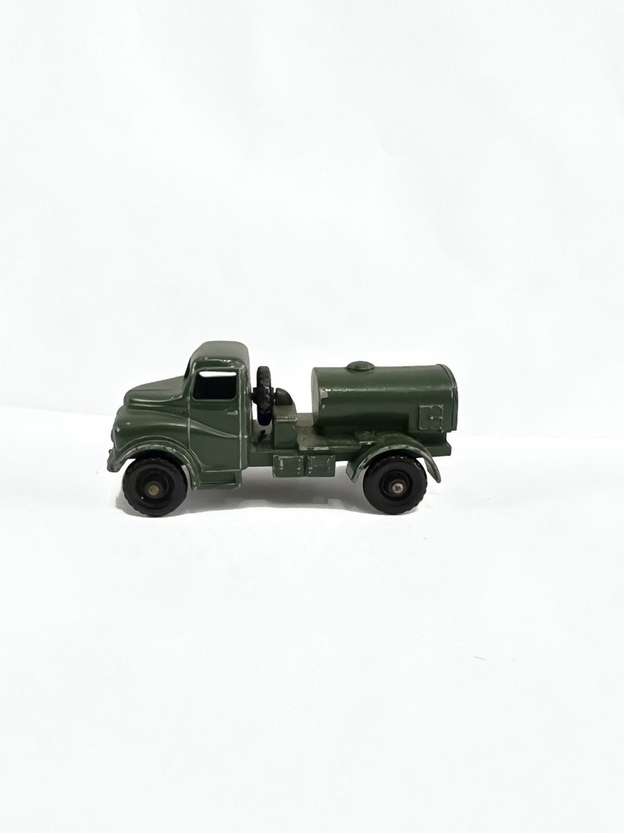 MATCHBOX No.71 Army Water Truck Matchbox Lesney Military MB 71 Austin 200 Gallon Water Truck