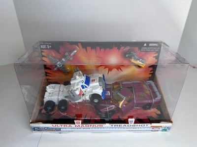 Transformers Universe 2004 Ultra Magnus vs Treadshot Battle in a Box NEW SEALED