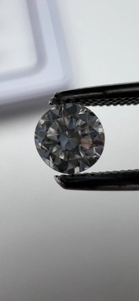 Round Brilliant .280ct VS2 E-F Color Loose Natural Earth Mined Colorless Diamond - Image 2 of 3