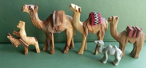 🐪🐪🐪...3 Vintage Wood Camels Caravan And The Rider On Donkey... Christmas 