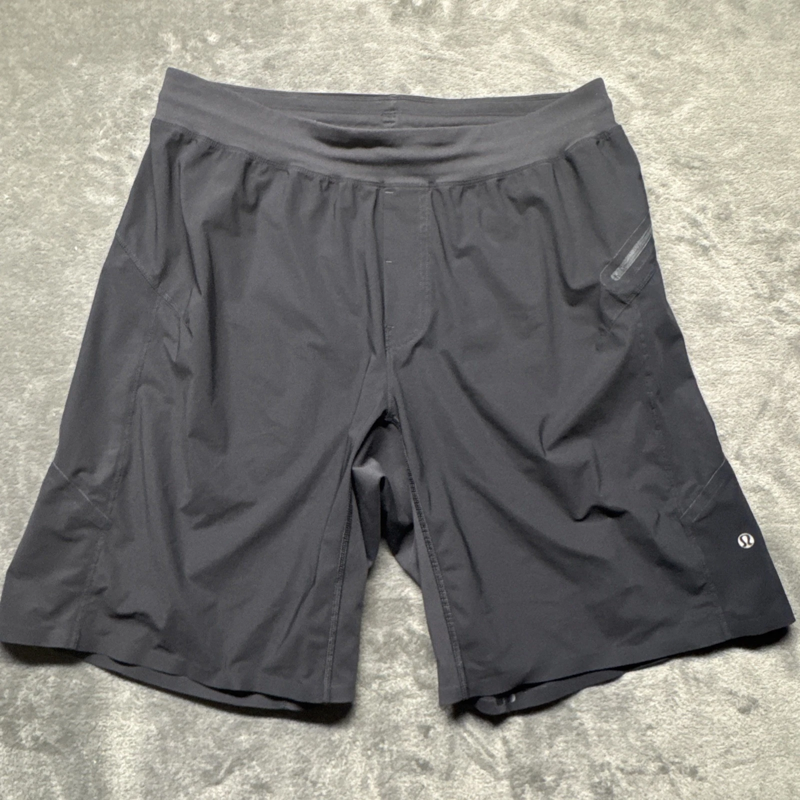 Lululemon Pace Breaker Running Shorts Men's 32in Black Athletic Gym 10”