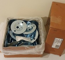 Box of 25 x galvanised steel ceiling circular conduit hook plate.