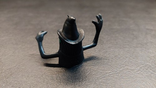 Vintage Halloween Witch Rubber Finger Puppet Monster Figure - Picture 2 of 2