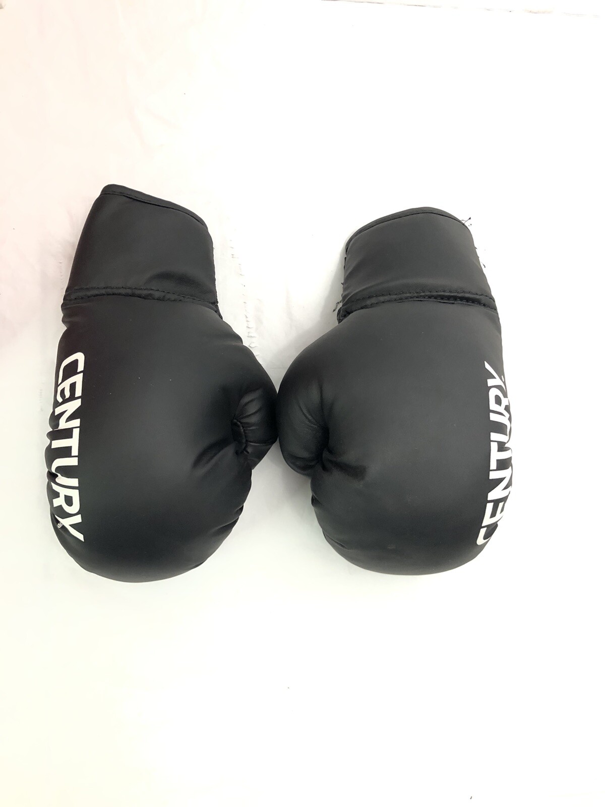 Century punching bag and glove set for kids Set includes heavy bag pair