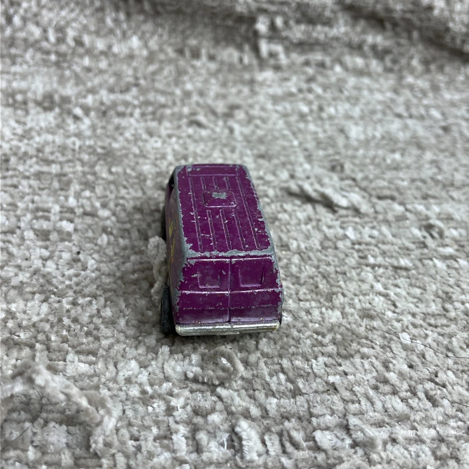 Hot Wheels Redline Super Van 1974 ciruela moto cross parabrisas ahumado Foto 3 de 4