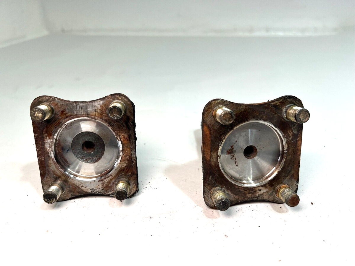 1979-1983 DATSUN 280ZX Differential STUB AXLE Original OEM 1979-1983 DATSUN 280ZX Differential STUB AXLE Original OEM