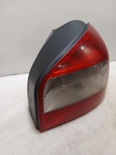 Feu arrière Audi 75