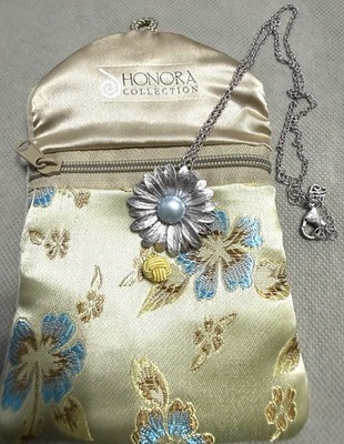 Honora Sterling Silver Blue Pearl Daisy Flower Necklace 18-20  W/ Pouch