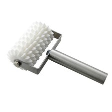 Winco 8” Roller Pizza Dough Docker Handheld Handle Stainless Steel 1.13lb Baking
