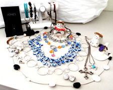 ***JEWELRY DRAWER FINDS LOT 26 MIXED LOT silver tones!!