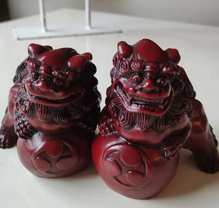 Paire de Chiens Foo en porcelaine Vert céladon