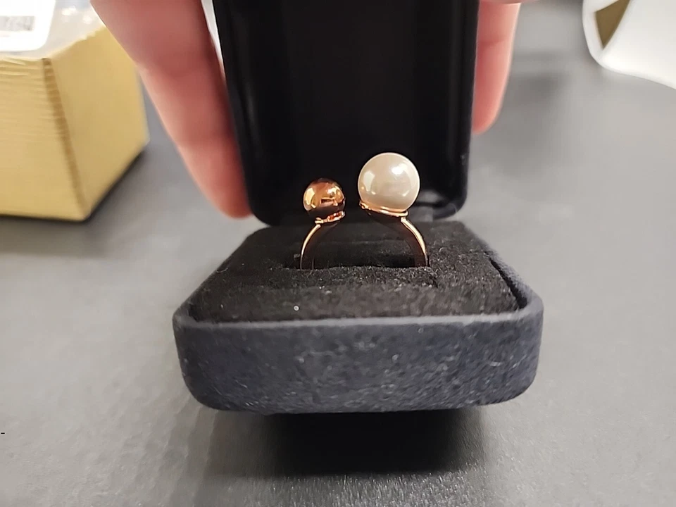 Anillo de derivación de cobre con perlas de agua dulce blancas de 10 mm con bola de cobre de 7 mm y talla 8 nuevo JTV Foto 2 de 4