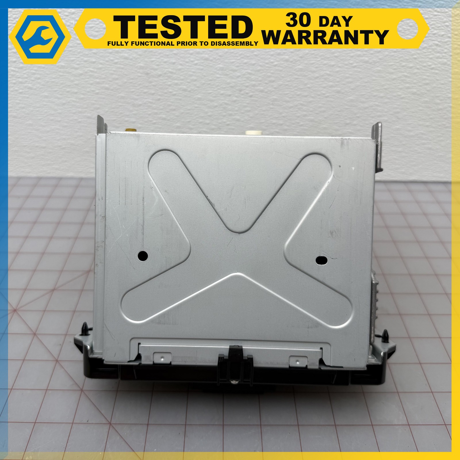 14-17 MASERATI GHIBLI HEAD UNIT COMAND FM CD AUDIO OEM