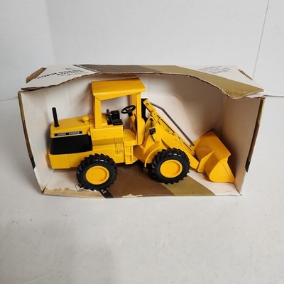Vintage Ertl Company 1/16 John Deere Tractor Loader USA #507 New In Package