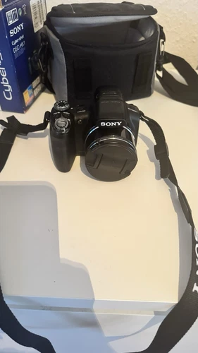 Sony Cyber-shot H DSC-HX1 9.0MP Digitalkamera - Schwarz-Zustand sehr gut in OVP - Bild 7 von 7