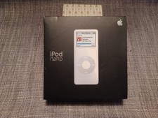 Apple iPod Nano 1st Generation A1137 1GB White  Silver As Is