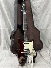 Epiphone Bobby Lee #700402 Electric Guitar, Cherry Red W/OHSC Maestro Vibrola.ML