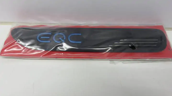 Neu MERCEDES-BENZ EQC Kotflügel vorne links, Symbolschild A2938170000 Original