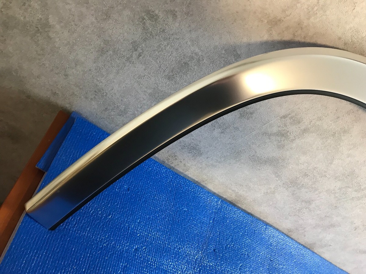 Original Audi A5 F5 Cabrio Zierleiste Verdeckkasten 8W7853098 3Q7 