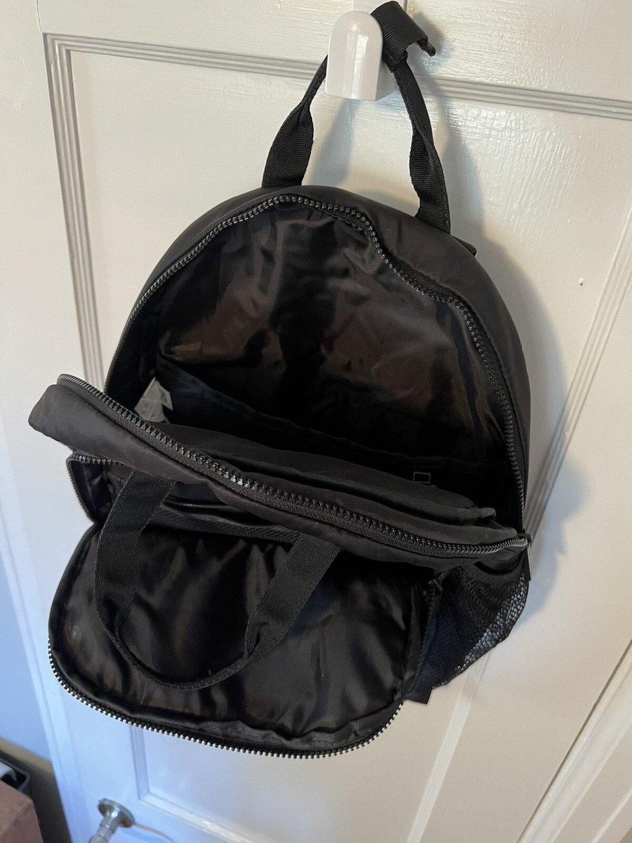Reebok Unisex Black Nylon Backpack Multipocket Great Condition