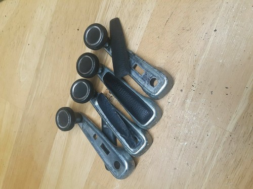 MERCEDES BENZ W115 W114 WINDOW CRANK SET OF 4 FACTORY OEM - Foto 3 di 3