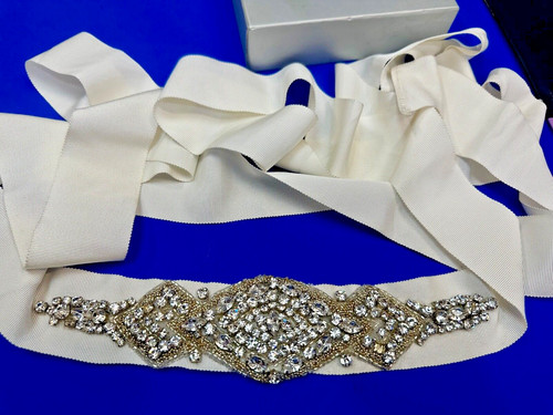 Pronovias Les Accessories Barcelona Gorgeous Wedding Bridal Belt / Sash