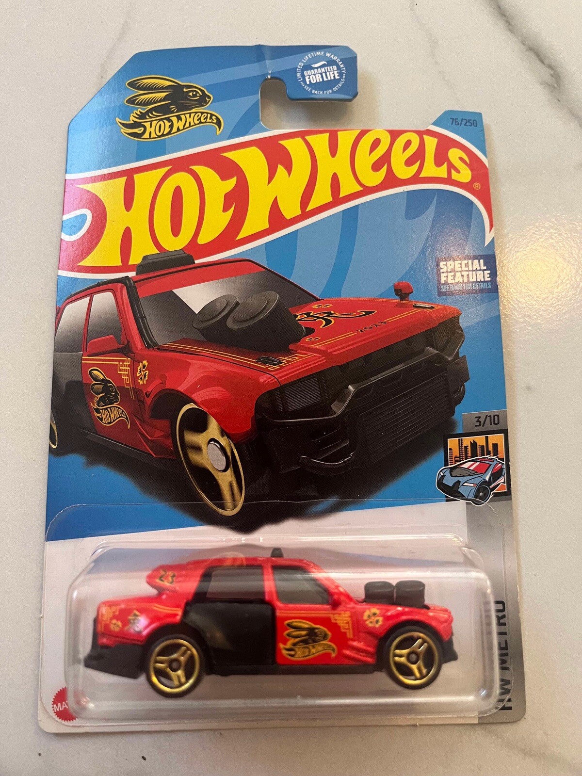 Picture 1 of 1