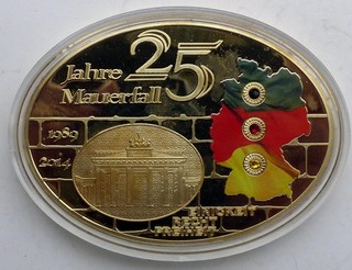 Medaille Oval 25 Jahre Mauerfall Gedenkprägung vergoldet/koloriert