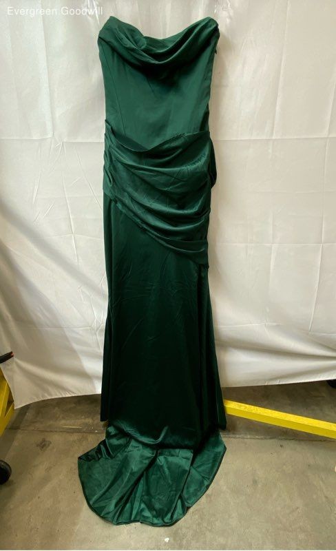 NWT Baby Boo Women's Emerald Strapless Kensington Maxi Dress Size Small