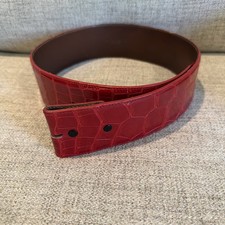 Barry Kieselstein-Cord Belt Genuine Alligator Red Size 2 Belt only Marks