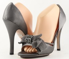  225 BADGLEY MISCHKA BABETTE Grey Satin EVENING Designer Pumps 10 RUN SMALL
