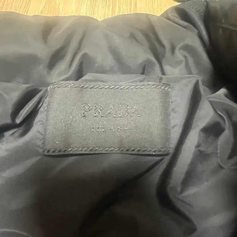 Prada Triangle Logo Down Jacket Black Size 48 Slightly Used thumbnail 4