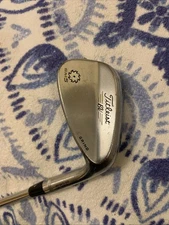 Titleist SM5 Vokey Design Wedge 54* 10 Bounce S Grind With Wedge Flex